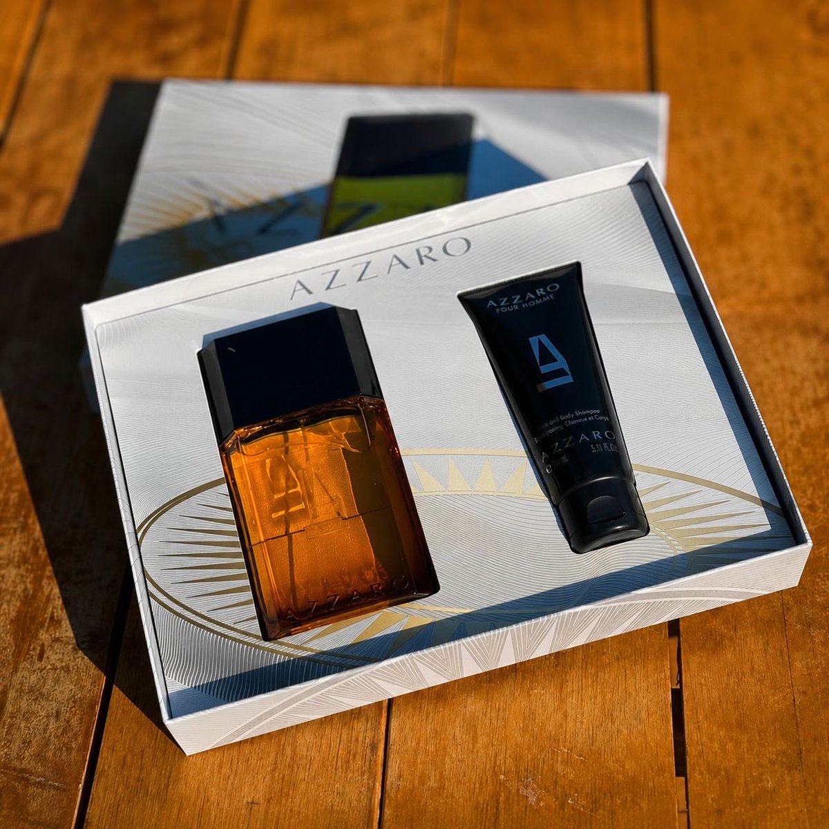 ofcroupa's tweet photo. PRECINHO NO KIT DA AZZARO

Kit Azzaro Pour Homme: Edt 100 Ml E Gel De Banho 75 Ml

de R$ 499 por R$ 246 em 7x 💵
Cupom: MELIGOL 📌

Loja oficial Azzaro no ML:
https://t.co/QEccfdy2eY https://t.co/VJ3Ry7wB7w