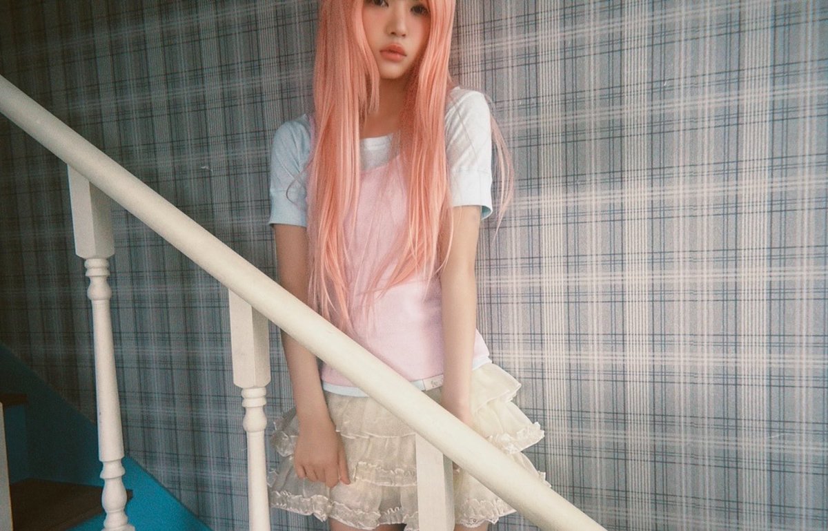 picsillit's tweet photo. something about her with this concept https://t.co/KOcw1iqXpx