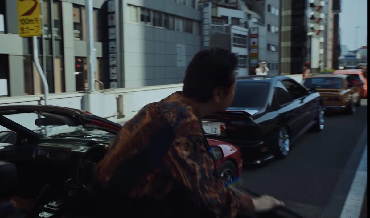 DJ_KINGofficial's tweet photo. #桑田佳祐
すごいなこのMV.... https://t.co/gibAv5nzMT