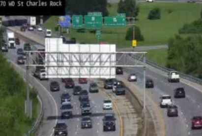 ontimestl's tweet photo. WB 70 just past the Rock Rd on the left shoulder #ontimestl #stltraffic @991JOYFM #991joyfm #joyfmstl https://t.co/9mqPVgbggY