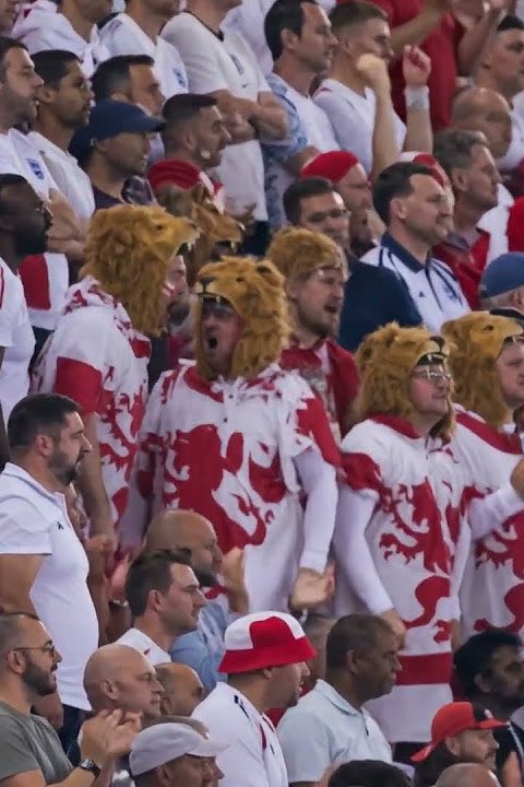 DandyDonSF's tweet photo. England fans: “Jocks in their silly skirts”. 

Also England fans: https://t.co/lKZRJnR7oj