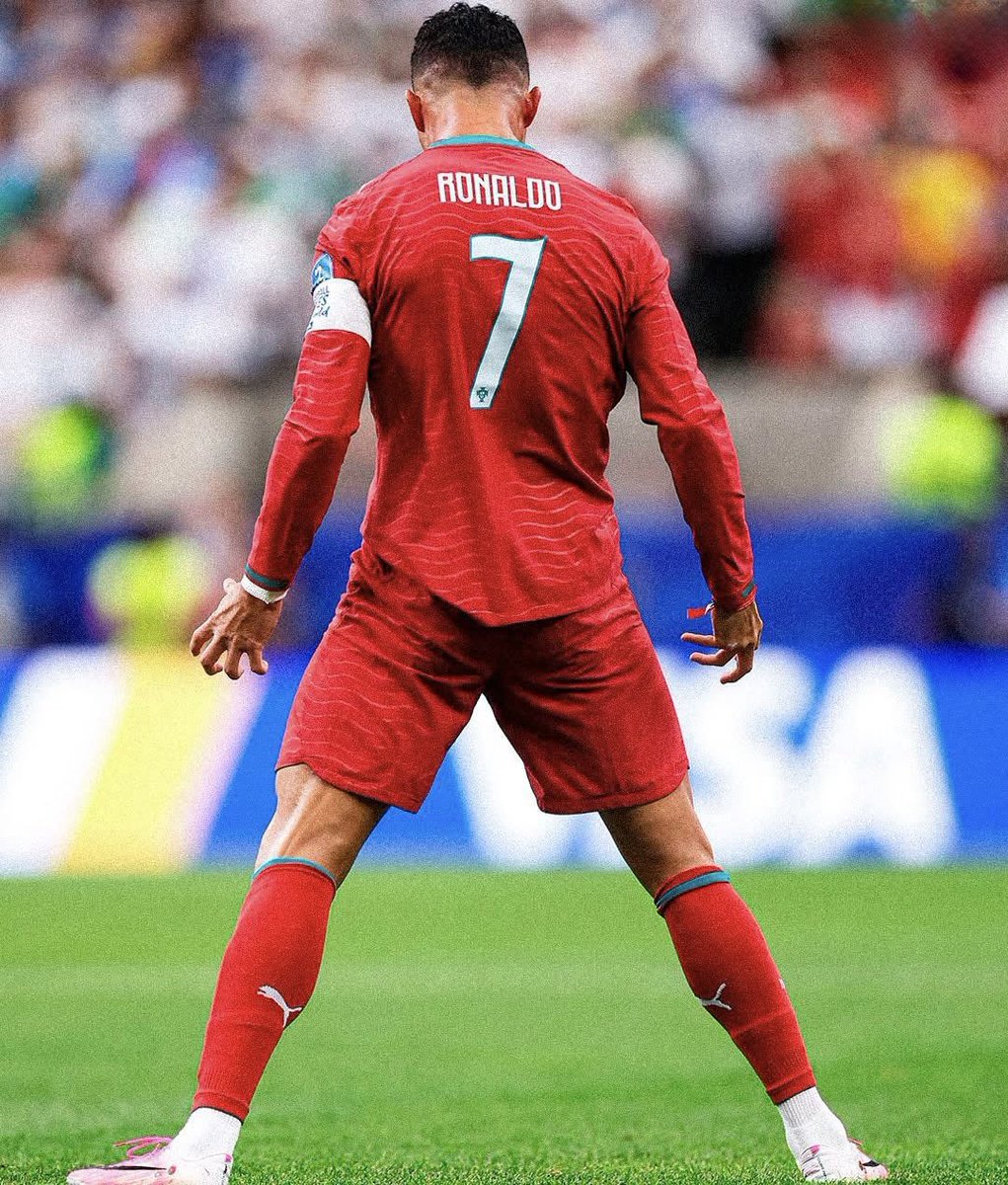 MotivacionesF's tweet photo. Aquí tienen al “Acabado” con 41 años… 🤫 🐐 https://t.co/Yun1lAFEra