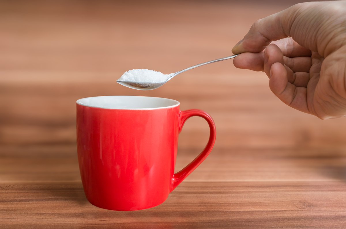 NYUCVDPrevent's tweet photo. Lowering blood sugar early may do more than help prevent diabetes. It may also protect your heart.

NYU Langone preventive cardiologist Jonathan Newman, MD, speaks with @AARP about the benefits of early intervention for prediabetes.

https://t.co/XJsDrr4qyL https://t.co/JoUhvuuFOa