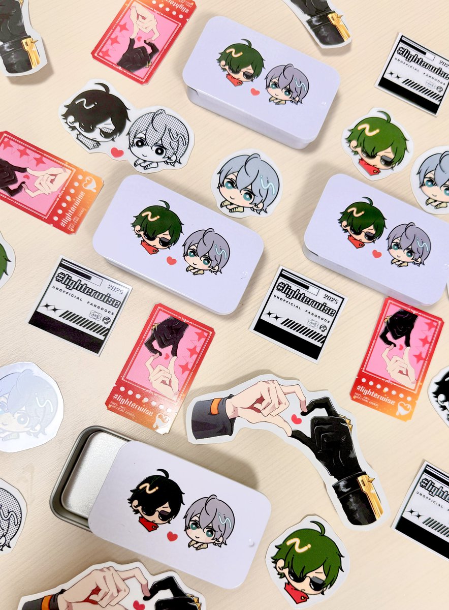 最近作ったグッズだと缶入りステッカー楽しかったな もう1年前だけど…1