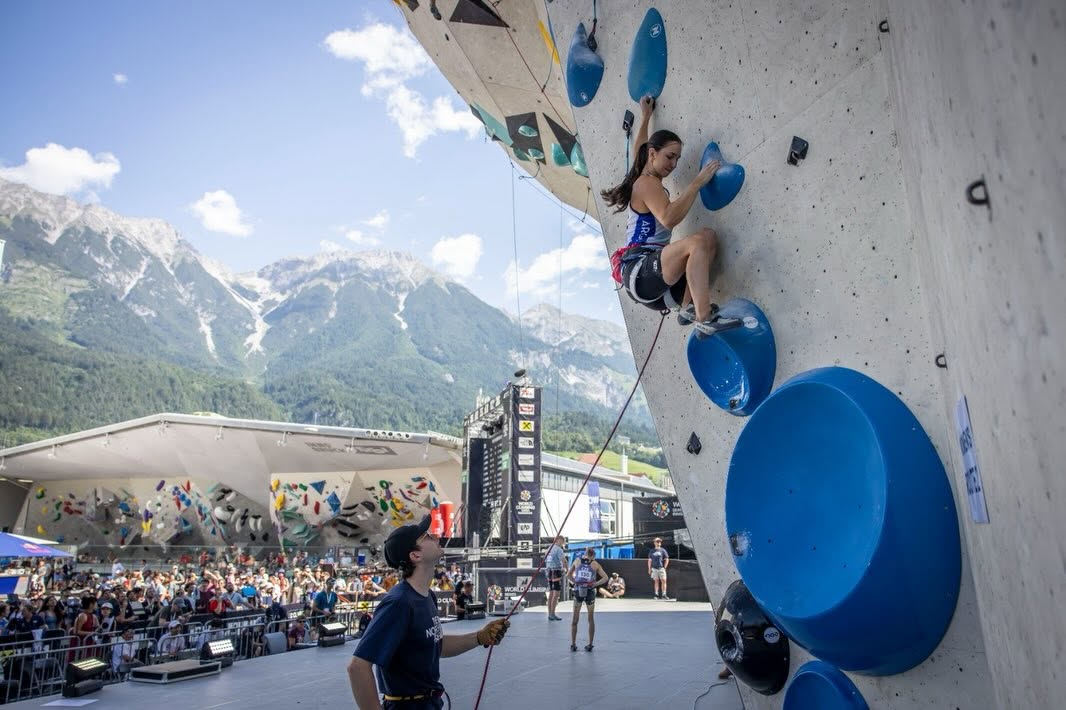 idendeportiva's tweet photo. Actuaciones 🇦🇷 en la Copa del Mundo de Escalada IFSC en Innsbruck 🇦🇹 

Boulder 
Valentina Aguado 45°
Alejo Suter 73°
Violeta Tonini 75°

Lead 
Valentina Aguado 37°
Alejo Suter 71°
Violeta Tonini 79°

@worldclimbing 
#FASA https://t.co/ZAwmq6IR9g