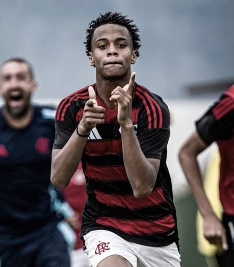 _matheusfla's tweet photo. Informação pra Copa de 2030:

- Kauã Pavuna (Flamengo) terá 19 anos.

- Eduardo Conceição (Palmeiras) terá 19 anos.

Anotem esses nomes. https://t.co/c6LWkFUbrx