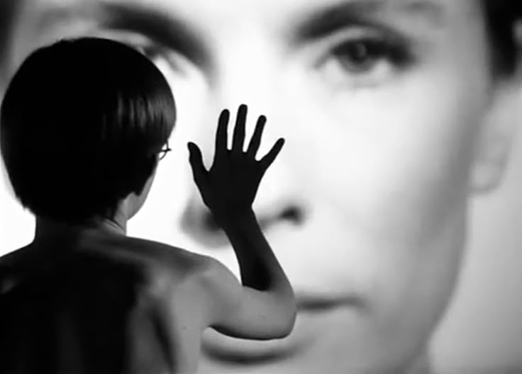 freakyfilms0's tweet photo. Persona (1966) https://t.co/rhxFXafAI0