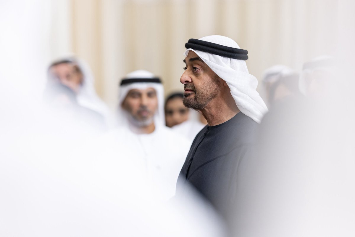 Forsan_UAE's tweet photo. عزنا وفخرنا 🇦🇪

رئيس الدولة يستقبل وفد منصة "اصنع في الإمارات" https://t.co/q6Ir0Vq6fq