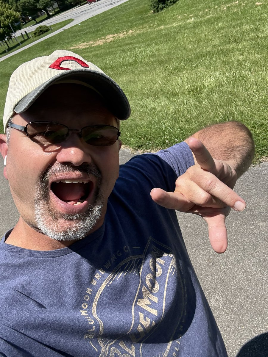 CraigMilburn5's tweet photo. It’s not the beach in Myrtle Beach but it’s my normal walk place… https://t.co/nT1rnQFliN
