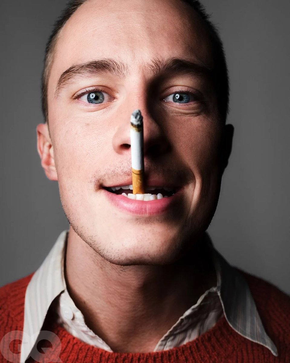 drewsephdaily's tweet photo. in my next life i wanna be a cigarette https://t.co/vJYorruHpU