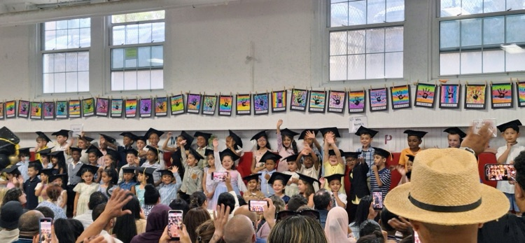 WHChestnut's tweet photo. CONGRATULATIONS CHESTNUT KINDERGARTENERS!! You have all worked hard and it's time to celebrate your year of learning- well done! https://t.co/j0tCJ5q6G2