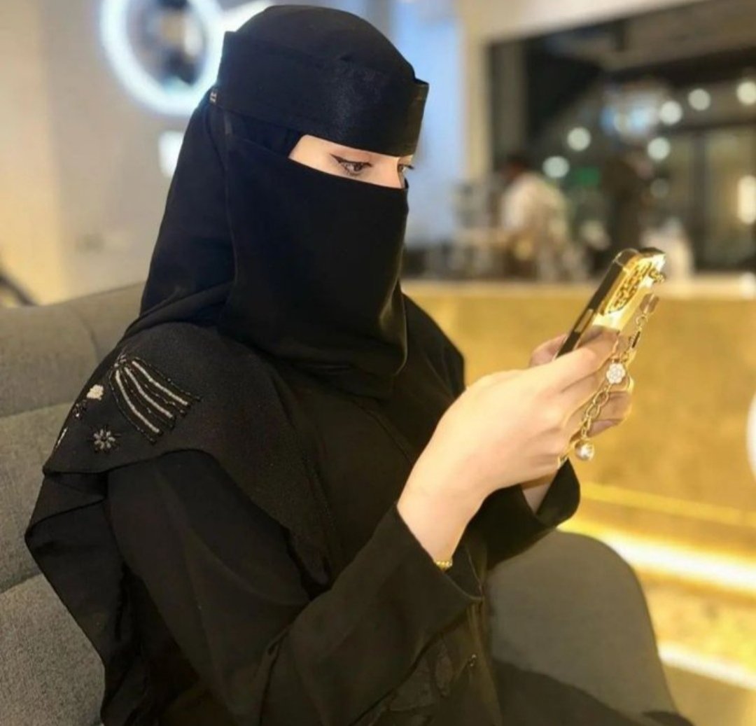 2ufzd's tweet photo. مساء الخير عندي فقط زواج لا السعوديين والمقيمين فقط خارج السعودية ما عندي للجاديين وصاملين لتواصل واتس 
https://t.co/nHrqBMtHFE https://t.co/LuRclpj3sy