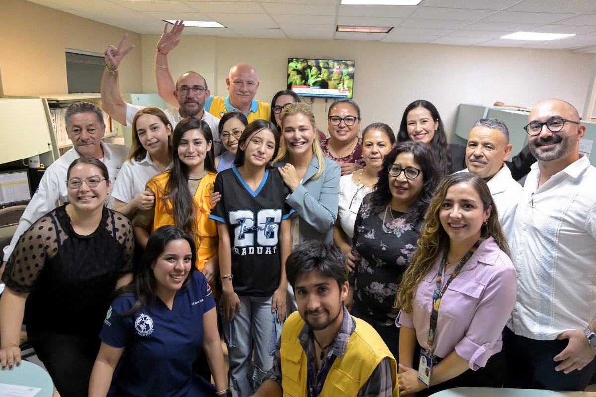 MaruCampos_G's tweet photo. Hace unos días recorrí las instalaciones del ICHISAL para conocer de cerca la labor que realizan todos los días por la salud de las familias chihuahuenses. 💙🏥

Además de revisar proyectos y acciones para fortalecer la atención médica, tuve la oportunidad de escuchar a quienes forman parte de este gran equipo.

Gracias por su cariño, su compromiso y por cuidar la salud de nuestra gente. Seguimos trabajando para construir un sistema de salud cada vez más cercano, eficiente y humano.

¡Cuenta conmigo!