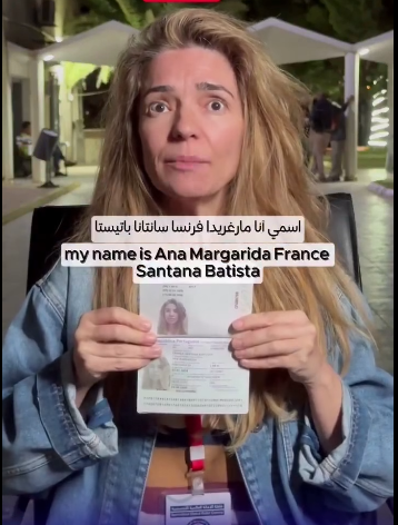 AtentoJose's tweet photo. "Se Israel não estiver envolvido, não é notícia." Esta senhora na foto é uma das diversas portuguesas que participaram da 'Flotilha para Gaza.' Ela está presa. Mas não em Israel. Na Líbia. Por isso, os meios de comunicação a ignoram. Faz tempo.
Em vídeo, ela pede ajuda. Mas seus próprios "companheiros" a ignoram.