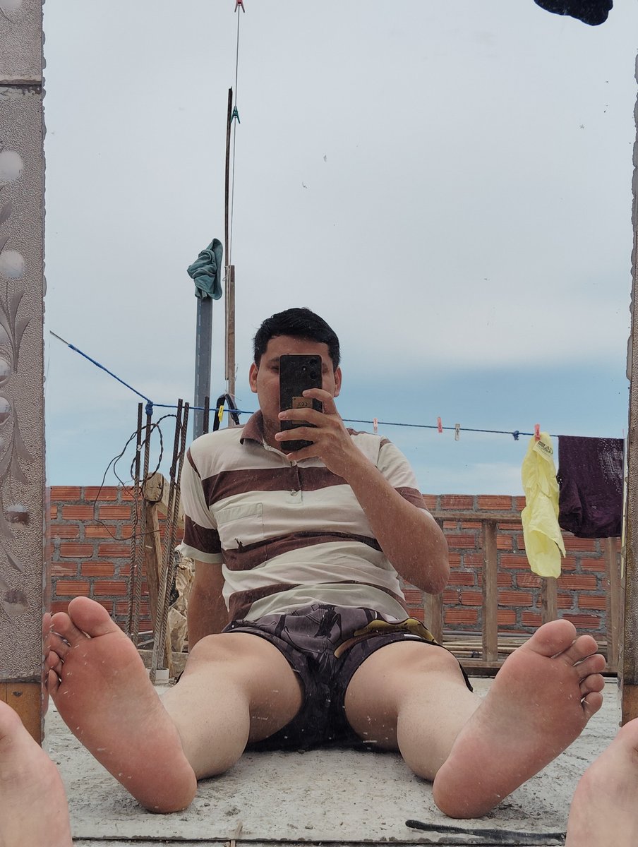 Chulitopito26's tweet photo. Cada día me estoy enamorando de mis pies 🦶🏻🥰
Every day I fall more in love with my feet 🦶🏻😜 https://t.co/vPj2FpQx2k