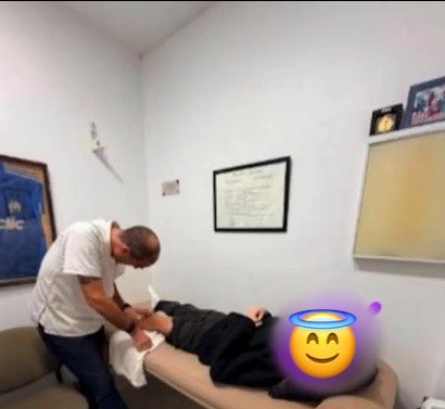 Chinardi_Arg's tweet photo. Mauro llevó a su hija, al mejor médico especialista para que vea a FI Y la madre fue notificada a través de la licenciada Mattera. No se enteró hoy 

 #MauroIcardi https://t.co/I4YReg7Chk