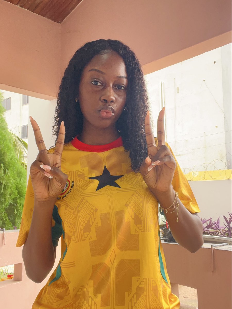 naaabea09's tweet photo. Wearing Ghana, no matter the outcome 🇬🇭❤️
#ghana #worldcup #fyp https://t.co/iTCJJHRhjk
