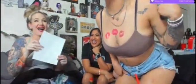 Allysin Kay - 3 pic. Thank you so much to everyone who joined our Whatnot & Twitch stream last night! We had… a nice wholesome time 😌 I will not be streaming tonight but you should go check out the Hot Girl Twitch replay instead 👁️👄👁️ https://t.co/4qIR0Dz4Q4 https://t.co/BQoHRuzUMX