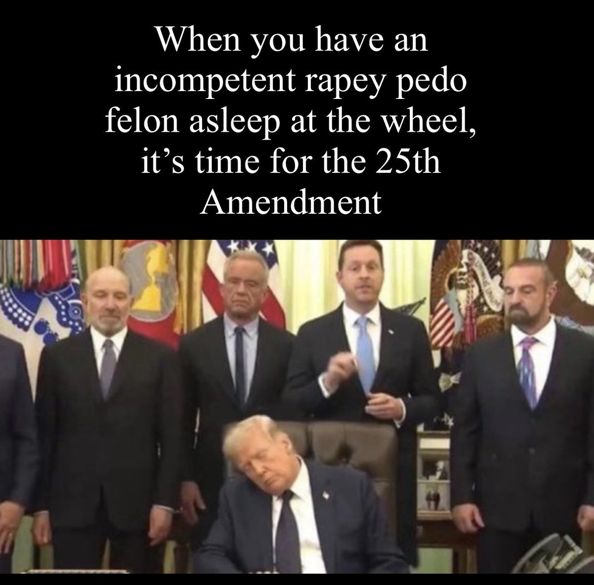 MassiveGenius77's tweet photo. @WhiteHouse when is trump going to pay for all his many crimes? https://t.co/Tc4TxrrshX
