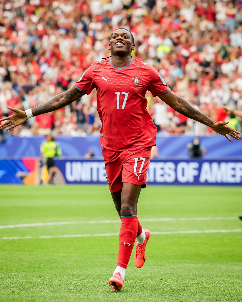brfootball's tweet photo. Portugal bounce back with a DOMINANT 5-0 win over Uzbekistan 👊 https://t.co/onSQHsr0oH