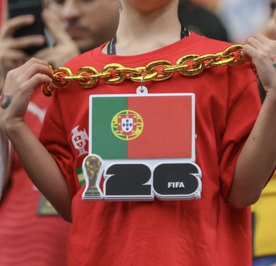 li0a9's tweet photo. @Cristiano @selecaoportugal Let’s go ❤️ https://t.co/sdiVtdyCG3