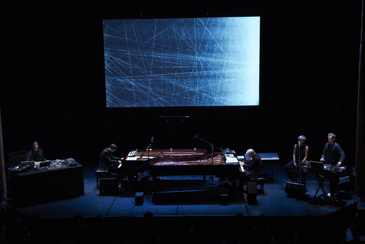 TVGweb's tweet photo. 若き坂本龍一を記録したドキュメンタリー
「Tokyo Melody Ryuichi Sakamoto」
8/7放送・配信決定🎵

映像作家エリザベス・レナード氏が
YMO散開後、32歳の坂本を映し出す🎥

新宿アルタや原宿の竹の子族など
懐かしい東京の空気感と
リアルな坂本が浮き彫りに🗼

https://t.co/bjVpCoBcpZ

#坂本龍一 https://t.co/SkG1pRLAdo