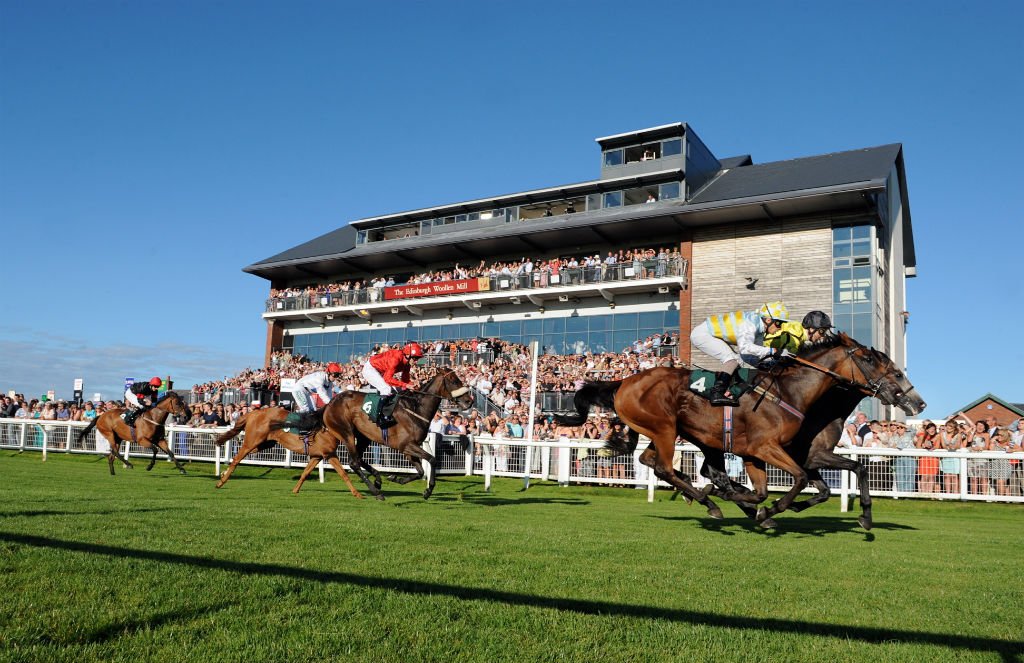 pigeon_island's tweet photo. 🐎Horse Racing Tipping Competition🐎

🐎 WEDNESDAY 24 JUNE 🐎 #PigeonSwoop4
@CarlisleRaces 330 402 435 505

#OpenToAll ✅ https://t.co/pYn1zeLyQu