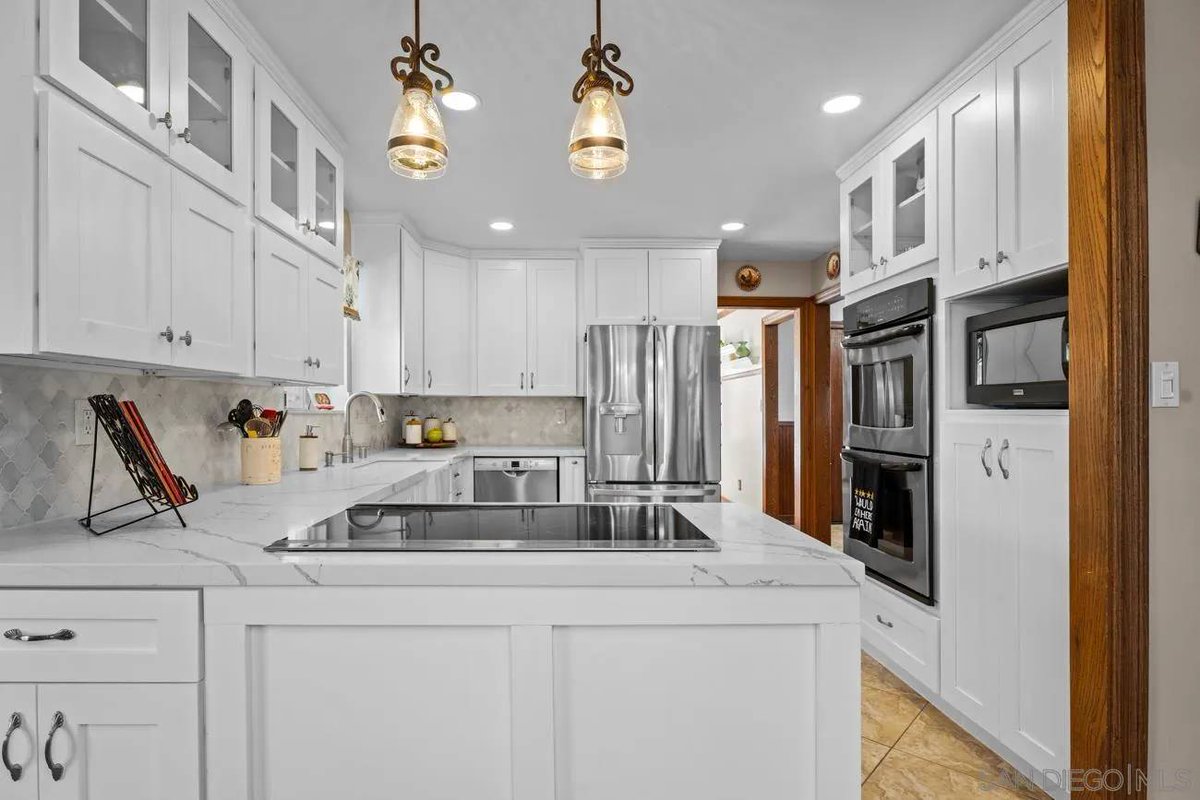 RamonaRealtor4U's tweet photo. OPEN HOUSE! 🏡 1214 Cook St., Ramona Sunday, June 28, 12–3pm. 5 beds + office, 3.5 baths, + spacious ADU, remodeled kitchen and baths, new decks &amp; solar! Beautiful wood trim throughout on 1.5 acres. Don’t miss it! Details: https://t.co/zpCO4aUiaw https://t.co/apfXjaKyi8
