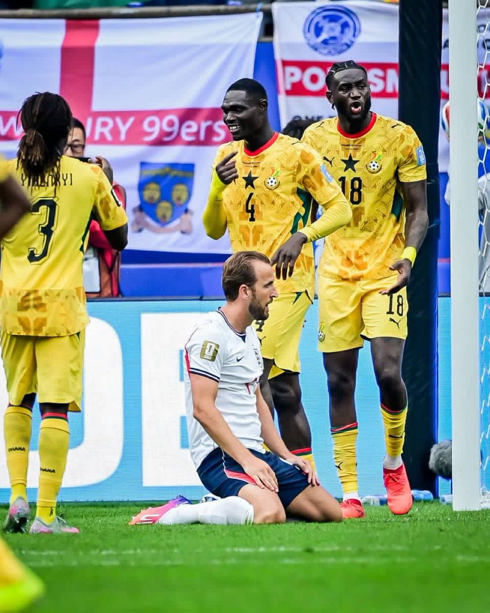 UTDKobi's tweet photo. These two had every England attacker in their pocket. https://t.co/9TtfIXqvki