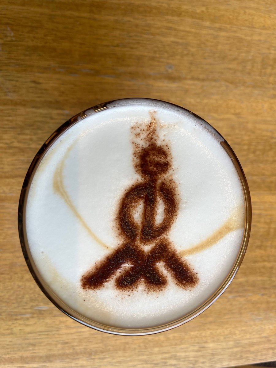 EzekielJud26462's tweet photo. Back-to-back meetings all morning, but a quick 10-minute coffee break with my desk plant just saved my sanity. Small wins = big productivity wins! https://t.co/1fguNZ5VEy