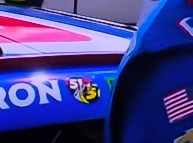 TheTimBass's tweet photo. @RyanW_Design @Arbys @MatteAyce @sammysmithSS @JRMotorsports You wouldn't happen to have a closeup of this memorial decal would you? https://t.co/OzS8ikqrtc
