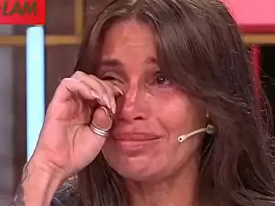 TTendenciaX's tweet photo. "Demanda":
Porque informan que Flor Peña le exigió a Luzu TV que se le pague la totalidad de su contrato, caso contrario iniciará una demanda laboral y le hará una contra Nico Occhiato por "calumnias e injurias". https://t.co/vhPyrlvvjI