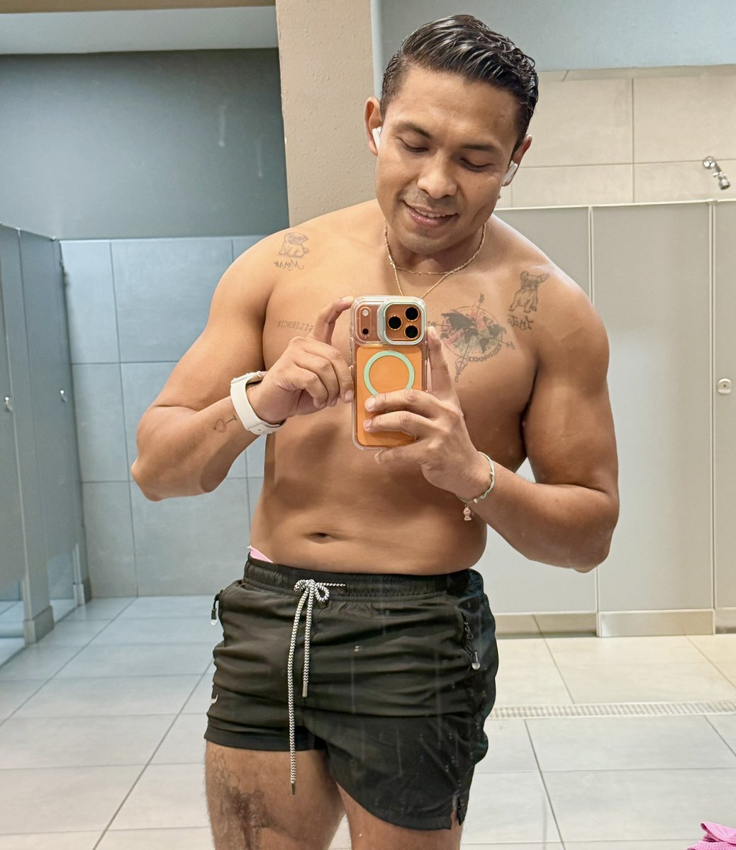 Angelo tweet media
