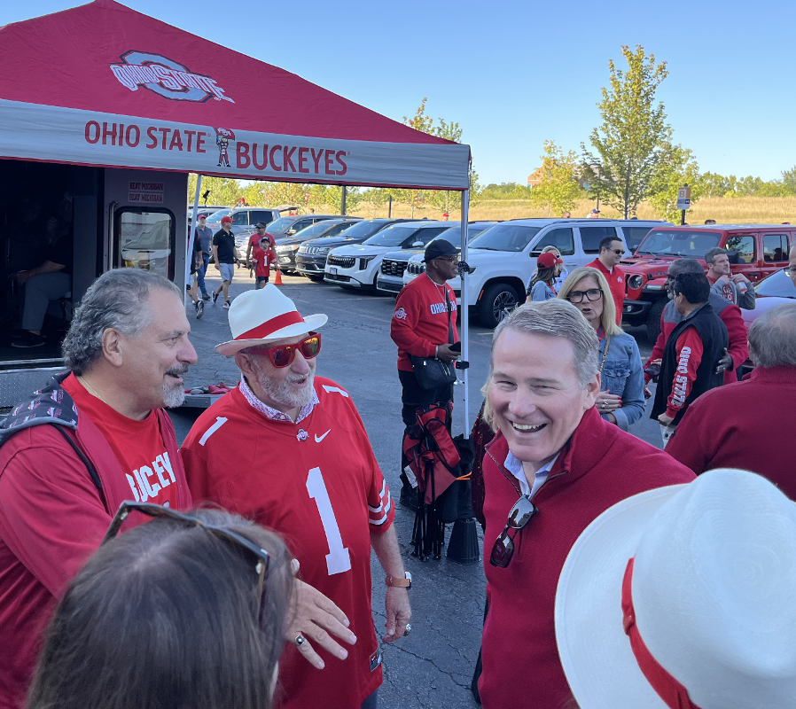 TeamHusted's tweet photo. Buckeye pride runs deep.

That's why @JonHusted will always stand up for the Buckeye State. https://t.co/WfVdYxa9p8