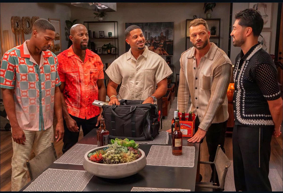 he_man_82's tweet photo. Always a good time when the fellas get together.
Don’t miss an all-new episode of #Zatima streaming now on @paramountplus
And yes, I’m only teaching Deja how to ride “horses”… 😏🐎 #LikeARodeo https://t.co/RpXGzKIhMj