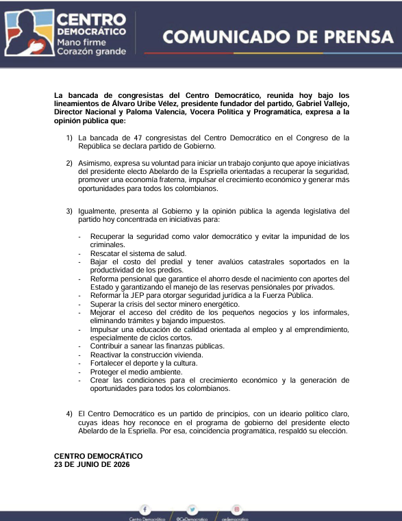 BluRadioCo's tweet photo. #Atención El Centro Democrático se convierte en el primer partido en declararse de Gobierno de cara a la próxima legislatura y manifestó su “voluntad para iniciar un trabajo conjunto que apoye las iniciativas del presidente electo, Abelardo De La Espriella”. #VocesySonidos https://t.co/NFp6hy6lFM