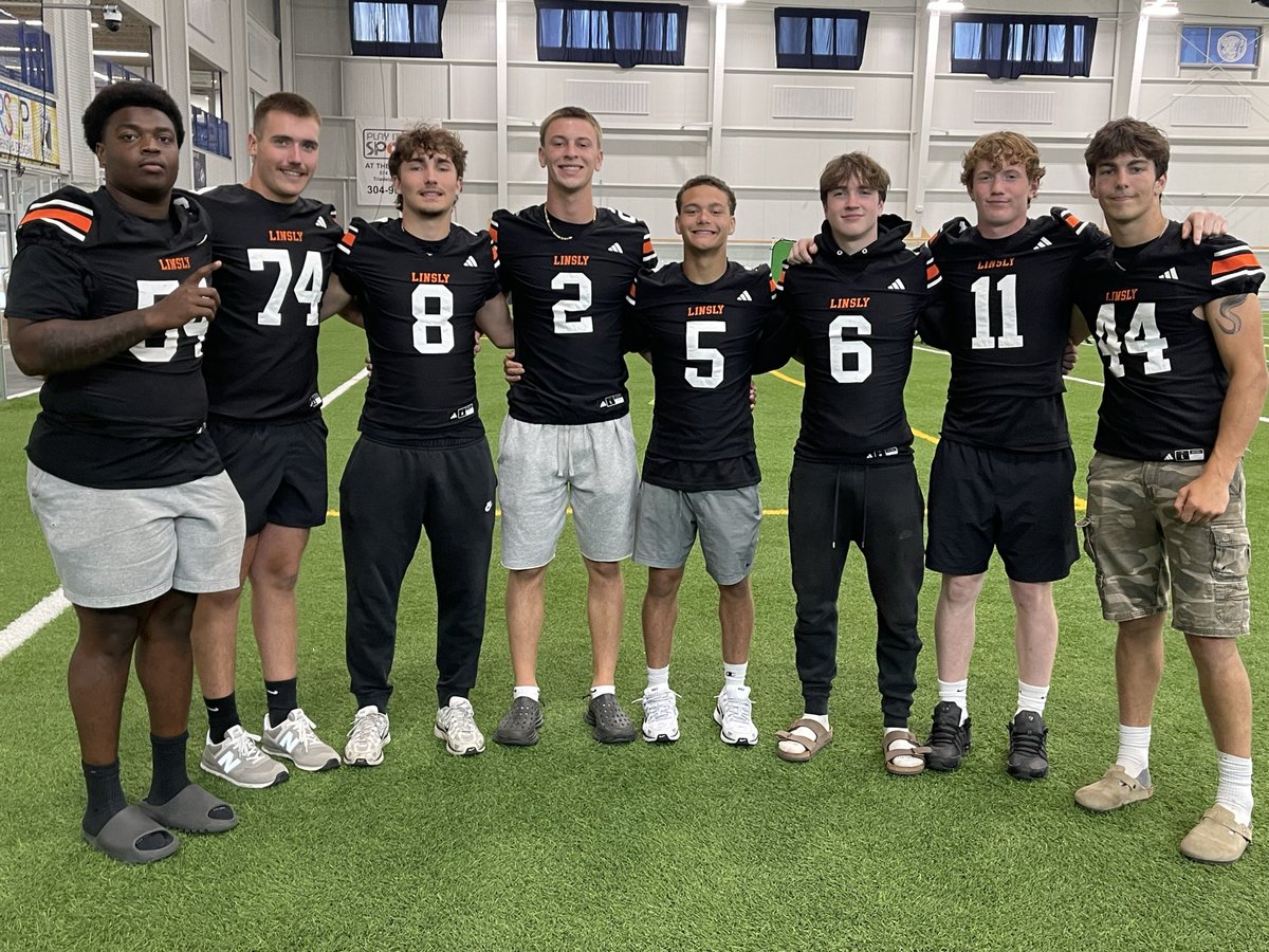 Linsly Football tweet media
