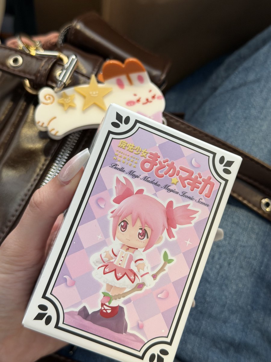 dawitvy's tweet photo. KYAAAAAAA https://t.co/M0ABZFZgXY