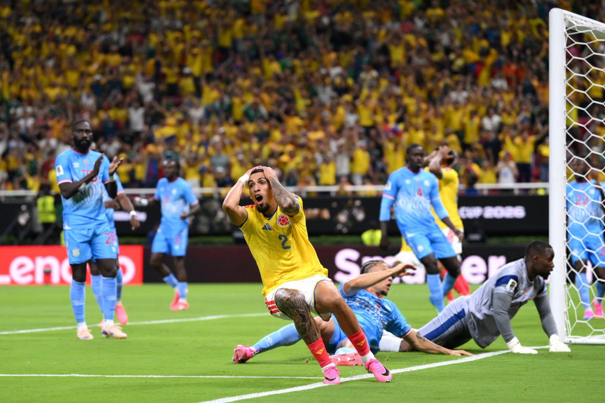 Anpic4k's tweet photo. Daniel Munoz | دانيل مونيوز
#ConOrgulloColombiano  | #COLCOD | #FIFAWorldCup https://t.co/ffN0LtIM78