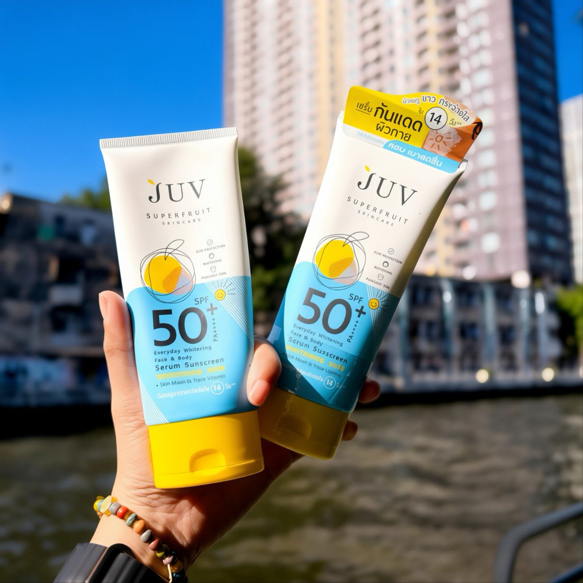 tAMiinho's tweet photo. หลอด 2 มารอละกะกันแดดเซรั่ม JUV Superfruit Serum Sunscreen SPF50+ PA++++ ชอบความเนื้อเบา ทาละผิวไม่แห้งแต่กลับชุ่มชื้น ผิวสว่างขึ้น 1 ระดับ คุมมัน ไม่อุดตันผิว แดดประเทศไทยตอนนี้คือเอาอยู่เลย

24-30 มิ.ย. นี้มีโปรซื้อ 1 แถม 1 นะ นี่ก็จะตุนไว้อีกกก สุดจะเลิฟฟ https://t.co/oeHOLsEA2d