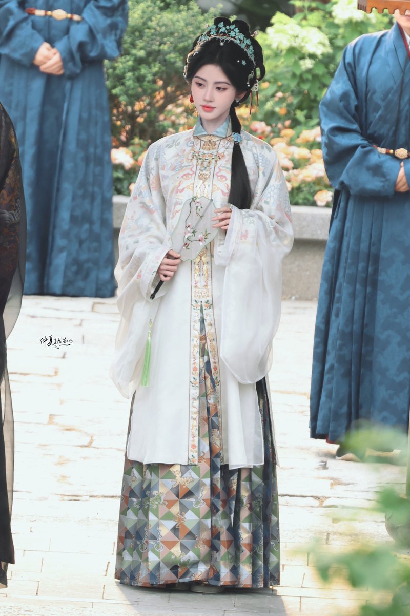 _kikujjy's tweet photo. 260623 #JuJingyi #鞠婧祎 © 仲夏轨迹_kiku

#万花世界 https://t.co/J8G3N26RqI