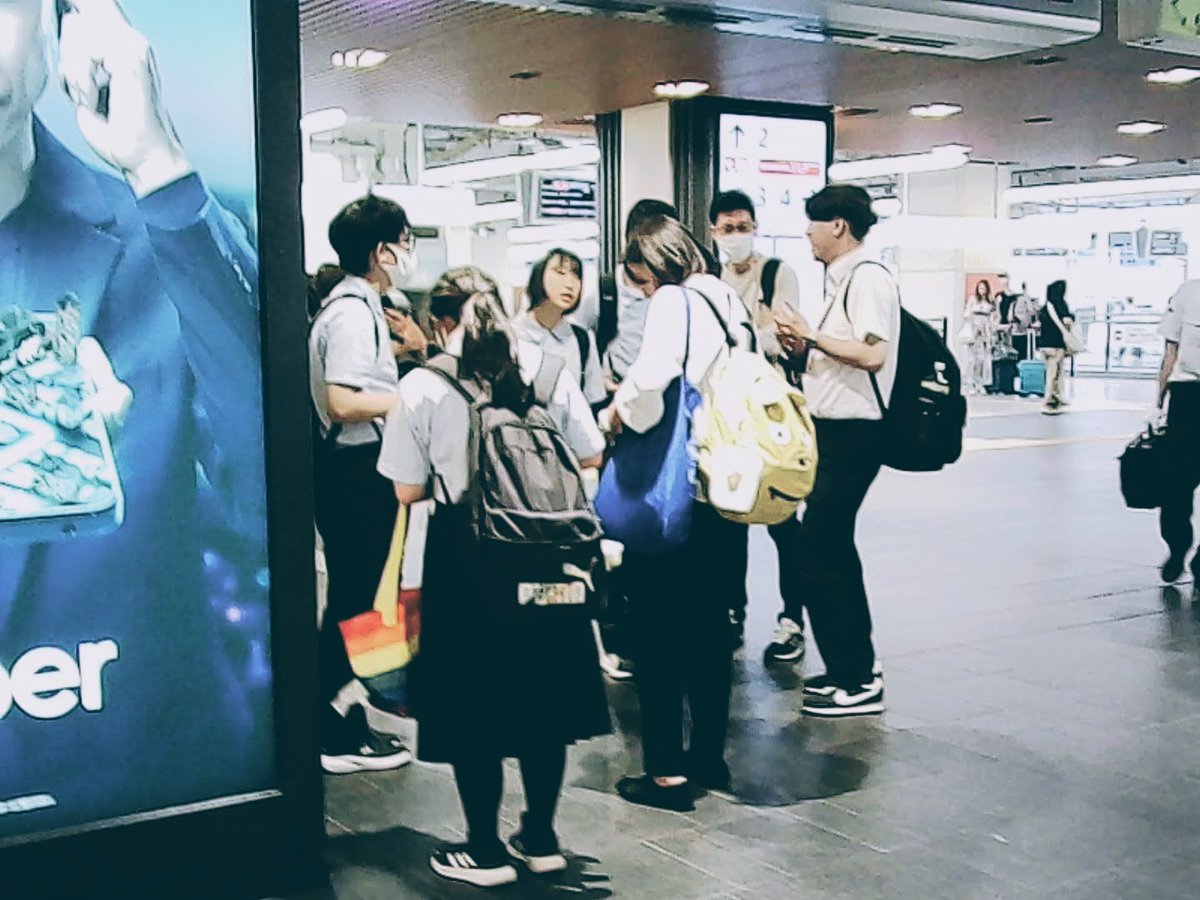 shigeclass's tweet photo. Fragments of a day
京都駅
Kodak Charmera
#streetphotography #トイカメラ https://t.co/YUxabZstEh