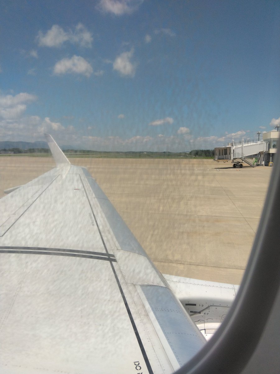 fps_meo's tweet photo. 3日間、北海道へ行ってきます。
APEXSP2開幕はおあずけ。
#apex管理職　#APEXスプリット2　#Twitch配信 https://t.co/SJp0JisDaH