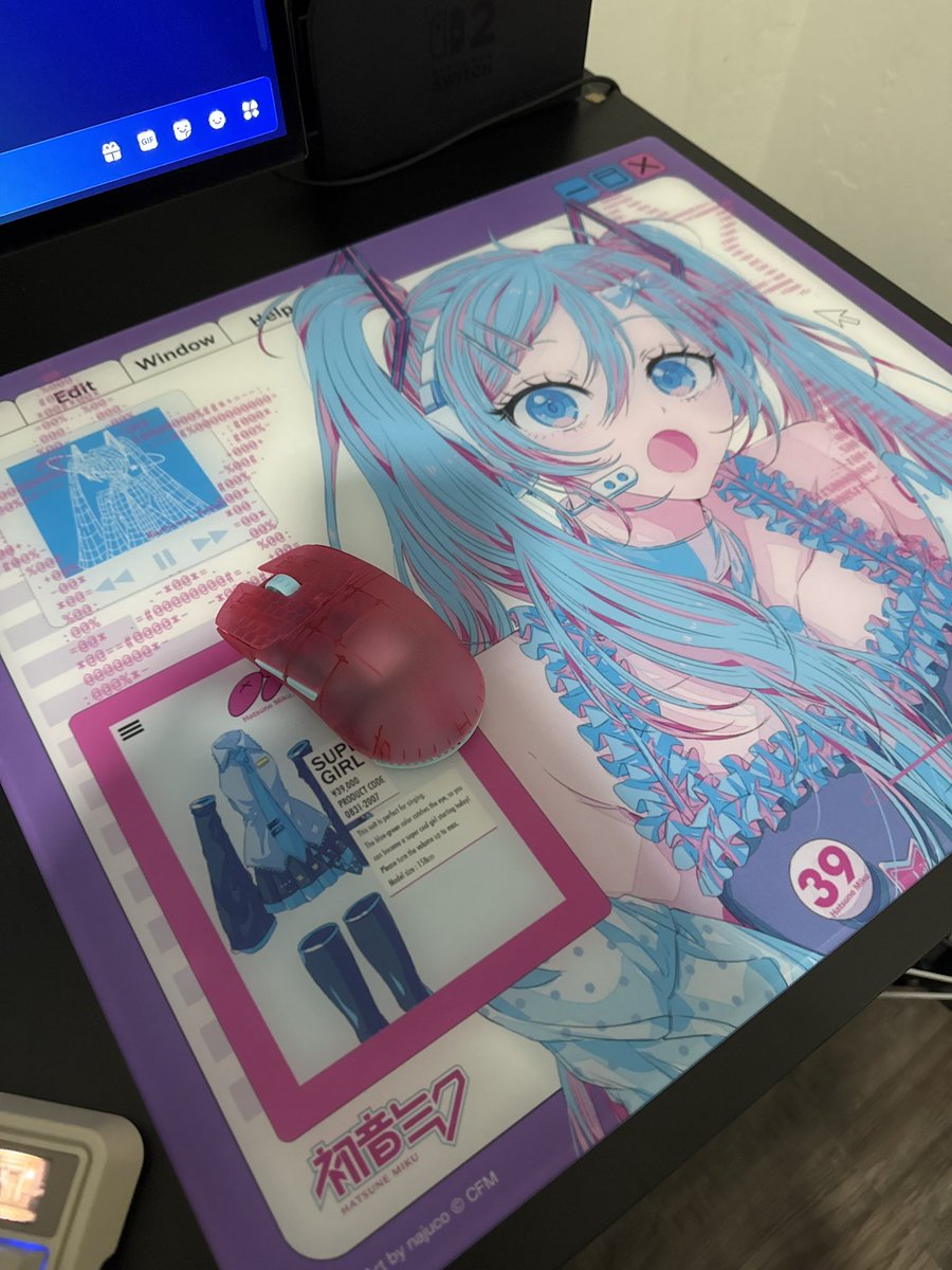 TauTachyon's tweet photo. The @g_wolves Lycan matches SOOOO WELL with the @WallhackHQ miku sp005 🥹 https://t.co/dLXdj6Lw83