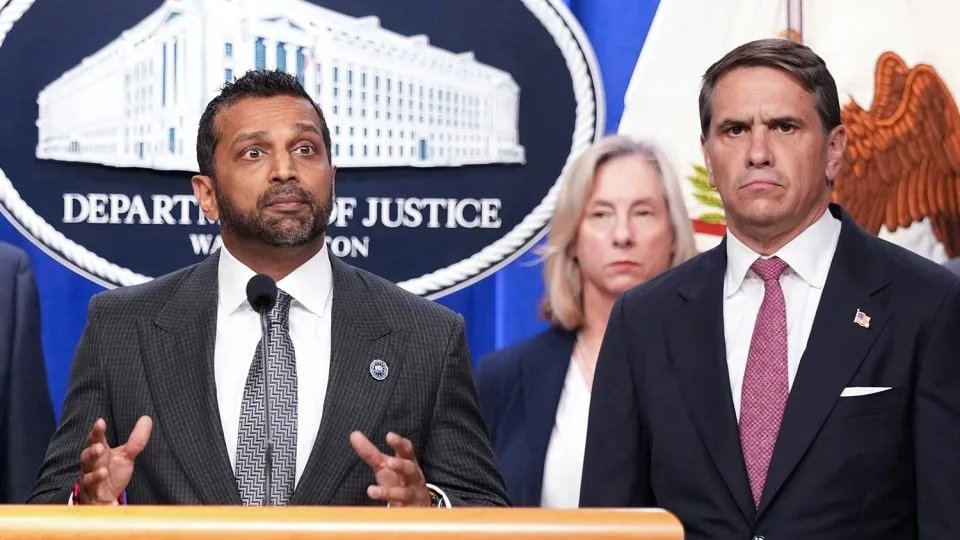 Lissa4Maga's tweet photo. 🚨🚨🚨" Trump administration charges 455 people, including doctors, with $6.5 billion in healthcare fraud "

"In the Trump administration's latest effort to crack down on fraud, the Justice Department on Tuesday unveiled charges against 455 people for their alleged participation in healthcare fraud and opioid abuse schemes.

The defendants, who included 90 doctors and other healthcare professionals, were involved in $6.5 billion worth of fraud that involved false claims and resulted in significant harm to patients, the Justice Department announced Tuesday.

"This is just the beginning. Fraudsters can no longer rip off American taxpayers," Acting Attorney General Todd Blanche said at a press conference Tuesday. "If you seek to harm or cheat Americans, we will find you, seize any assets and prosecute you to the fullest extent of the law."

Officials highlighted one defendant who they claim rubber stamped a student's cardiovascular test as normal without alerting the family that his heart was enlarged. The 18-year-old college basketball player, Kaiden Francis, died weeks later during a workout.
A record 45 states and territories participated in this year's National Health Care Fraud Takedown, which Health Secretary Robert F. Kennedy Jr. noted during the press conference. The Trump administration has clamped down on Medicare and Medicaid fraud in several, primarily Democratic-led states, leading their governors to claim political bias.

The administration has been particularly focused on healthcare fraud. Dr. Mehmet Oz, who runs the Centers for Medicare and Medicaid Services, has been one of the leading players — drawing on his TV background to film videos in areas he claims are hotspots for fraud. The agency is looking to stop payments for fraudulent claims before they are made.

"Healthcare fraud steals from taxpayers, exploits vulnerable patients and puts lives at risk," Kennedy said in a statement.

The cases included fraudulent wound care claims, which resulted in $2 billion in Medicare payments to one Arizona company and another $906 million scheme in Texas. In another case, one California hospice owner allegedly paid a funeral home employee for information about the recently deceased to fraudulently bill Medicare for a few days of hospice services.

The takedown also included charges against 295 defendants and more than $518 million in false claims submitted to Medicaid — the largest number of people charged and funds lost to fraud in the Justice Department's history.

Last year, the Justice Department charged 324 defendants with more than $14.6 billion in alleged fraud during its annual takedown effort."