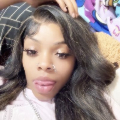 bellaarosse's tweet photo. #NewProfilePic https://t.co/N46xnakkQ9