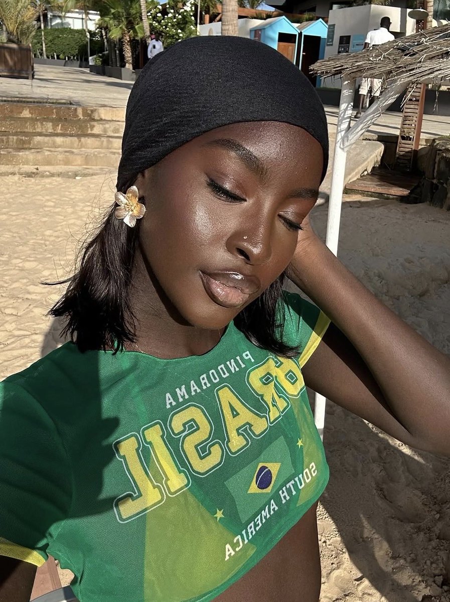 Hoolibeuse's tweet photo. BLACK WOMEN 🤌🏾 #SecretStory https://t.co/GWvNCDVfNm