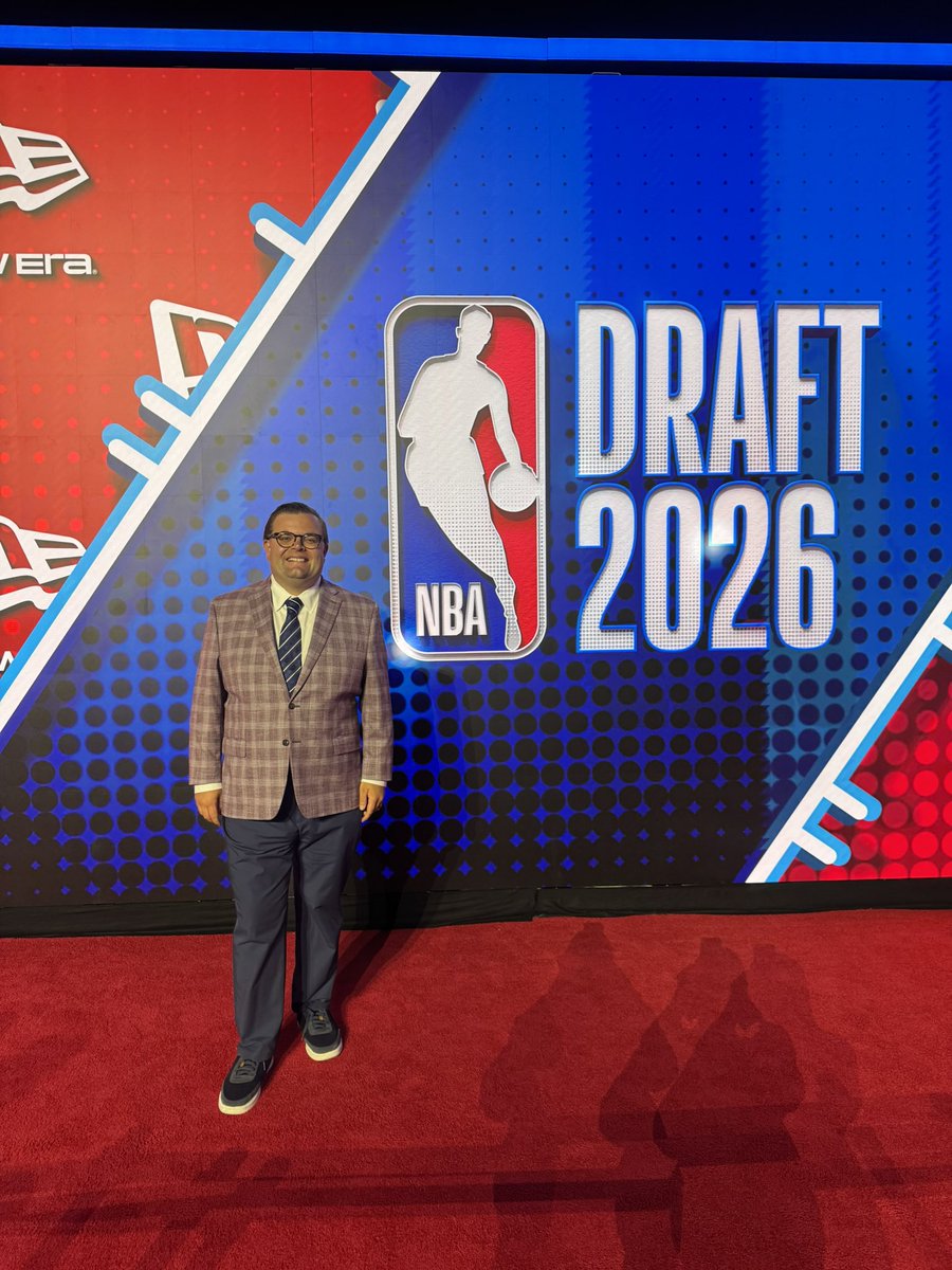 John_Fanta's tweet photo. Dreams come true tonight! 

Let’s have a draft!!! https://t.co/ao7FXgdnQm