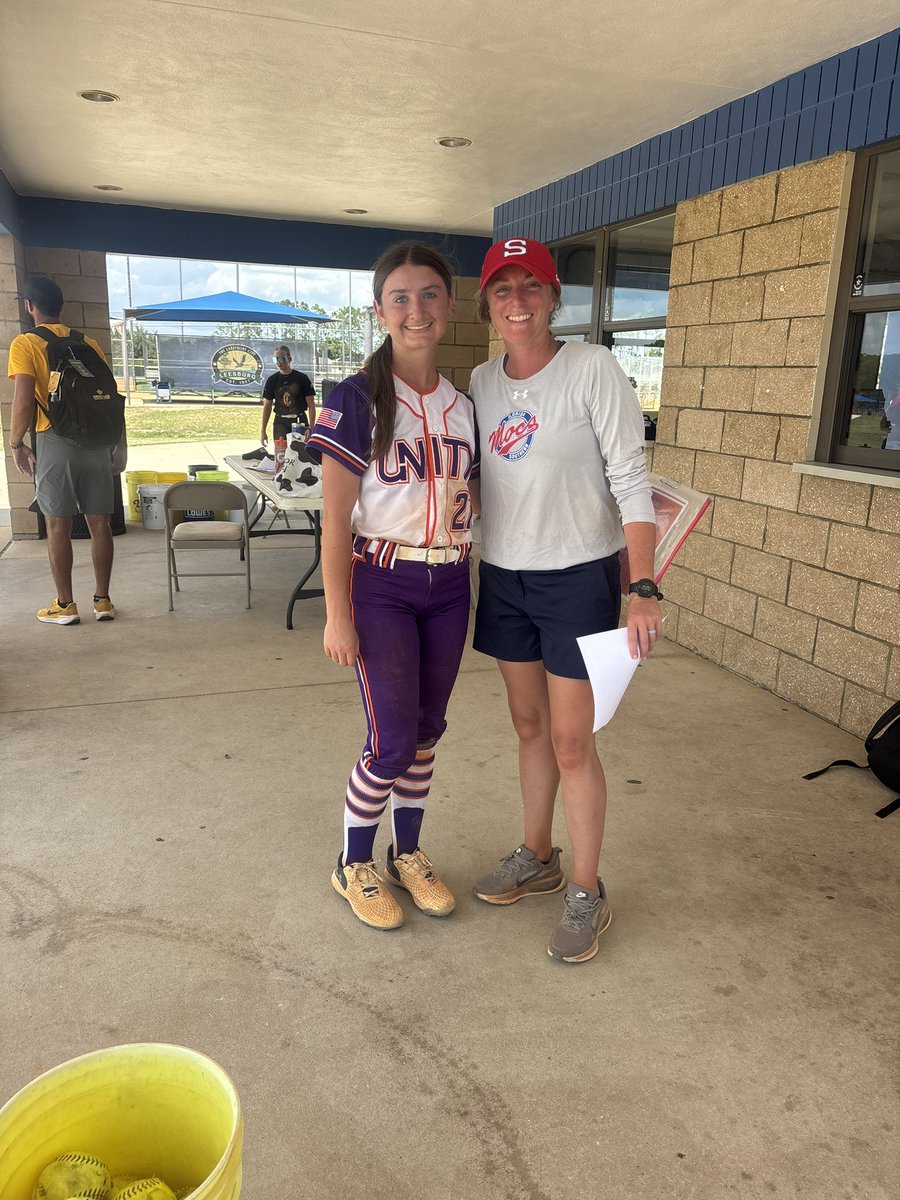olivialewis2028's tweet photo. Had a great day at the Florida PGF D2 camp. Thank you to all the coaches who came out to work with all of us players! Next up is the PGF Team Camp tournament this weekend! #olivialewis2028 #workforthem #60forme #leadyourjourney @60formeLYJ @ScoutSoftball @THEWOWSB @DiamondAddicts @ConnectSports_ @SportPrepX