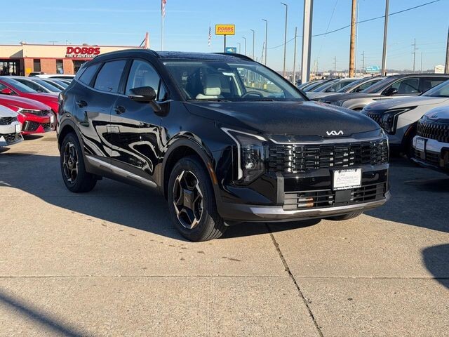 AuffenbergKia's tweet photo. Meet the all-new 2026 Kia Sportage, bringing bold style, advanced technology, available AWD capability, and plenty of room for whatever the day has in store. 
*See dealer for details. Must take delivery by 07/06/2026. 🚗✨ #2026KiaSportage
https://t.co/C74mUSB8X0 https://t.co/wy9UqRxg5k